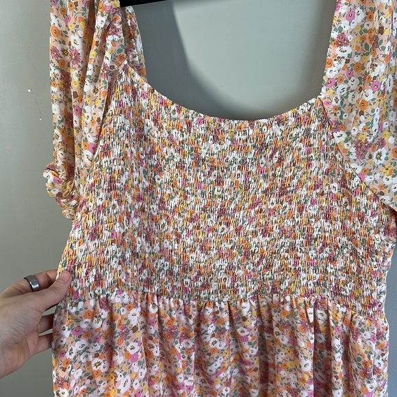 Arula Carson Floral Dress Size A 14/16 1X Smocked Milkmaid - Picture 14 of 16